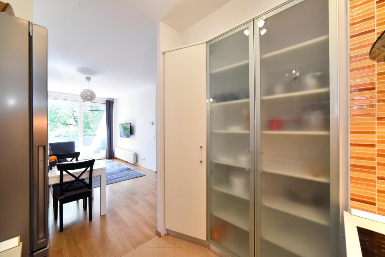 Block Apartment Park With Private Garage Parking Zagabria Esterno foto