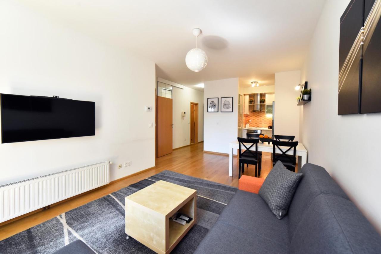 Block Apartment Park With Private Garage Parking Zagabria Esterno foto