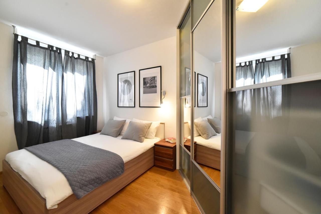 Block Apartment Park With Private Garage Parking Zagabria Esterno foto